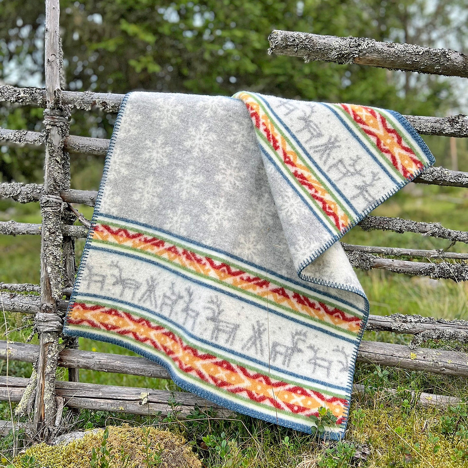 【LIDNM】BABY WOOL BLANKET STOLE 65722-Barnpläd Laponia 65x95-1.jpg